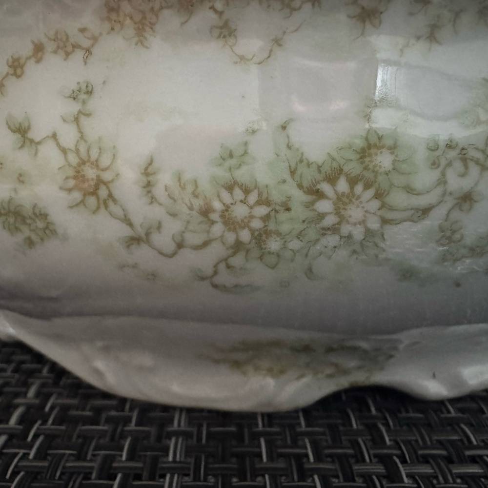 Vintage Elite Works Limoges France Covered Dish Vegetable Serving Green Floral - Picture 3 of 15